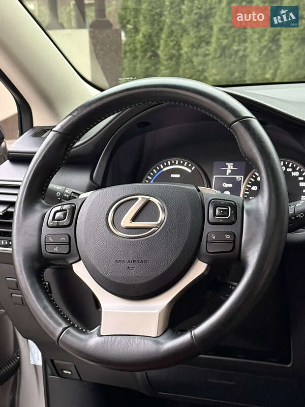 Внедорожник / Кроссовер Lexus NX 2018 в Одессе