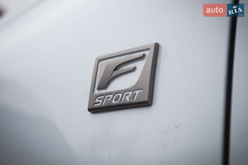 Внедорожник / Кроссовер Lexus NX 2019 в Киеве