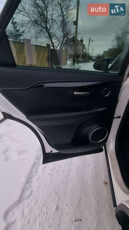 Внедорожник / Кроссовер Lexus NX 2015 в Каменском фото 26 Внедорожник / Кроссовер Lexus NX 2015 в Каменском