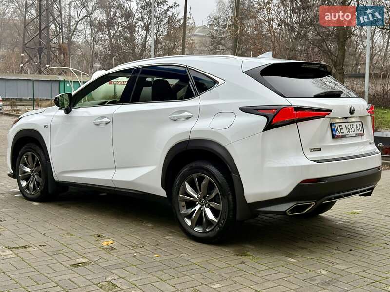 Позашляховик / Кросовер Lexus NX 2021 в Дніпрі