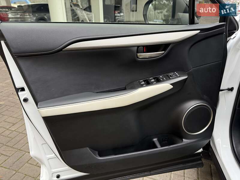 Позашляховик / Кросовер Lexus NX 2021 в Дніпрі