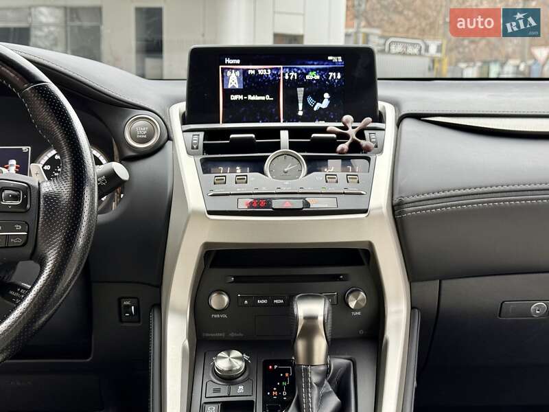 Позашляховик / Кросовер Lexus NX 2021 в Дніпрі