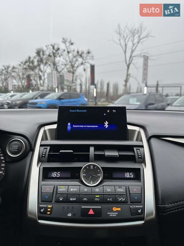 Внедорожник / Кроссовер Lexus NX 2015 в Белогородке