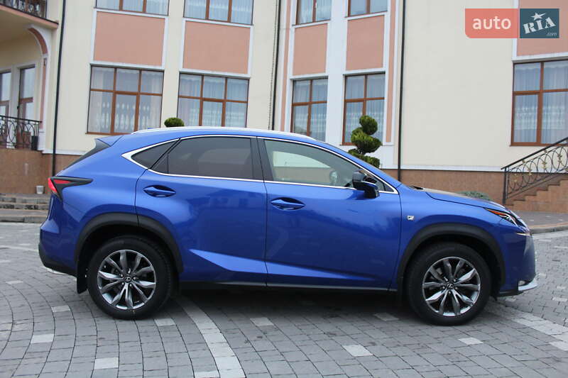 Позашляховик / Кросовер Lexus NX 2016 в Трускавці