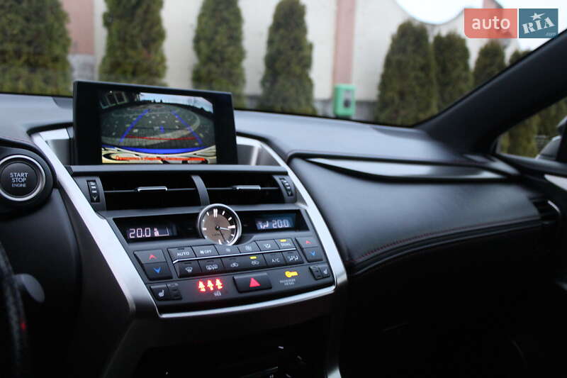 Позашляховик / Кросовер Lexus NX 2016 в Трускавці