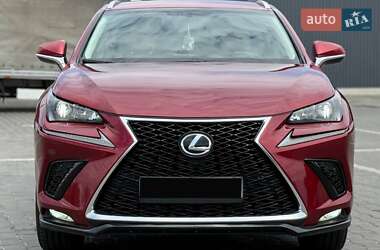 Позашляховик / Кросовер Lexus NX 2016 в Львові