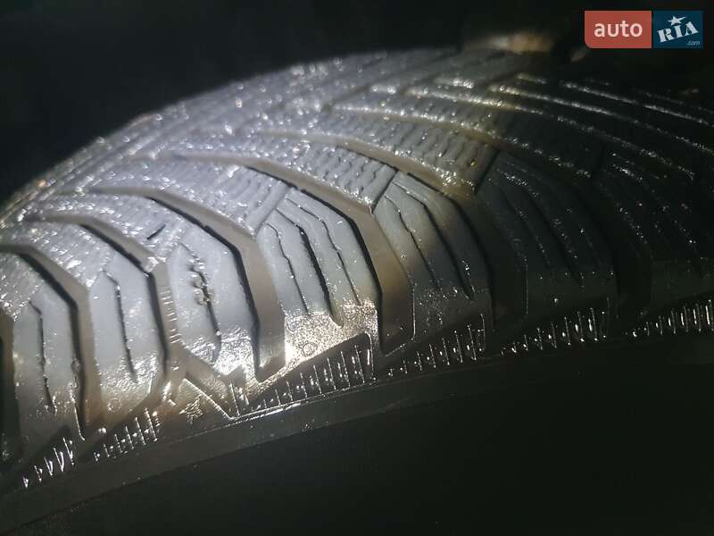 Внедорожник / Кроссовер Lexus NX 2015 в Харькове