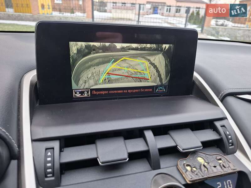 Внедорожник / Кроссовер Lexus NX 2019 в Краснограде