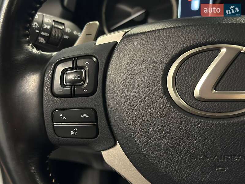 Внедорожник / Кроссовер Lexus NX 2018 в Львове