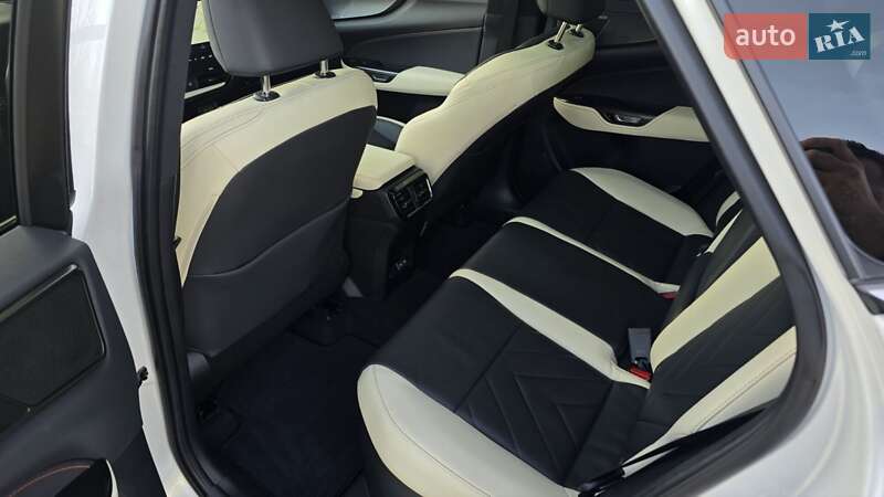 Внедорожник / Кроссовер Lexus NX 2023 в Львове