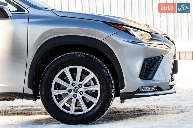 Внедорожник / Кроссовер Lexus NX 2018 в Львове