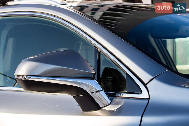 Внедорожник / Кроссовер Lexus NX 2018 в Львове