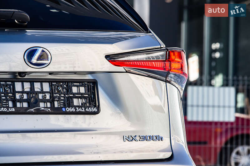 Внедорожник / Кроссовер Lexus NX 2018 в Львове