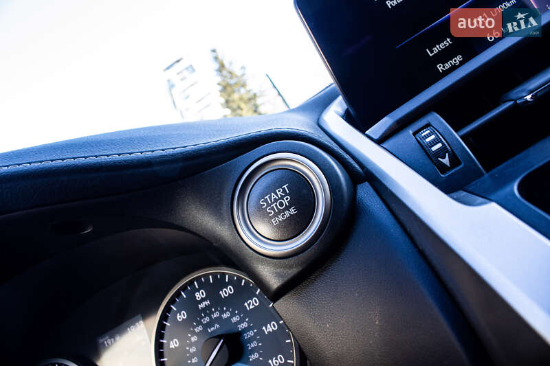 Внедорожник / Кроссовер Lexus NX 2018 в Львове