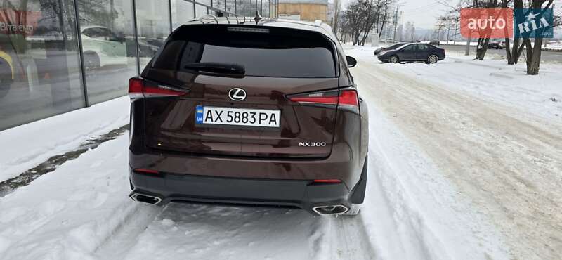 Внедорожник / Кроссовер Lexus NX 2017 в Харькове