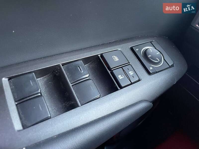 Внедорожник / Кроссовер Lexus NX 2016 в Киеве фото 16 Внедорожник / Кроссовер Lexus NX 2016 в Киеве