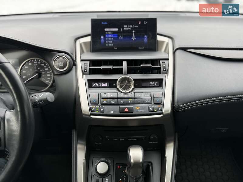 Внедорожник / Кроссовер Lexus NX 2014 в Киеве