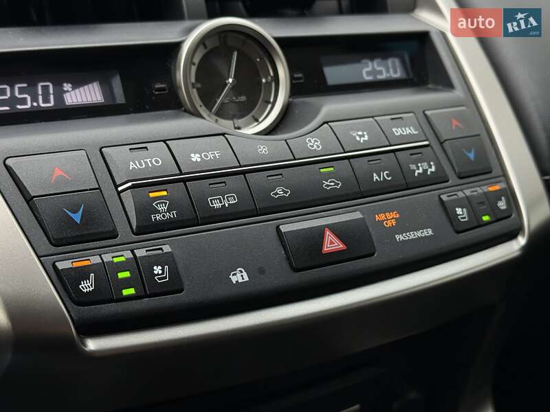 Внедорожник / Кроссовер Lexus NX 2014 в Киеве