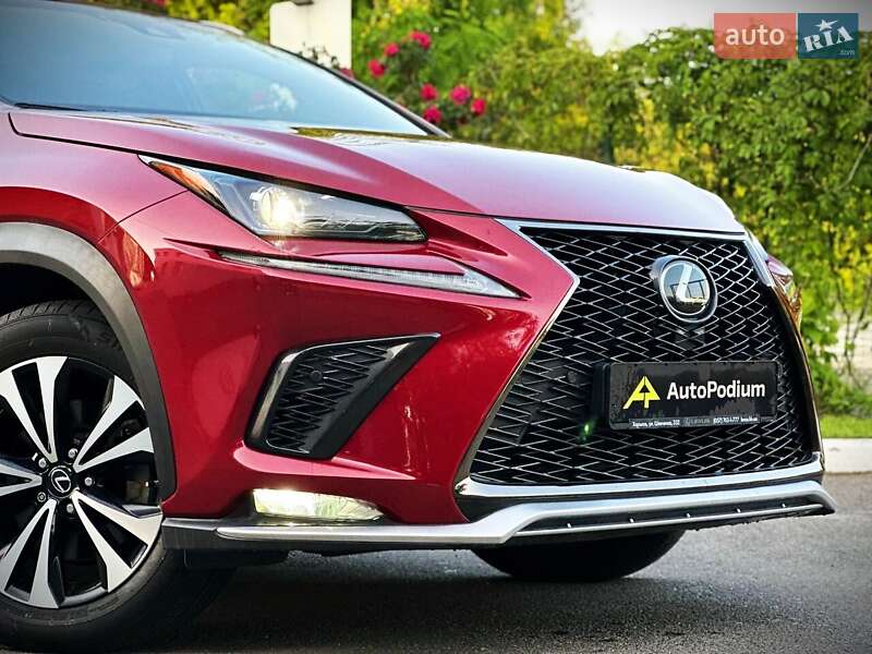 Внедорожник / Кроссовер Lexus NX 2017 в Киеве