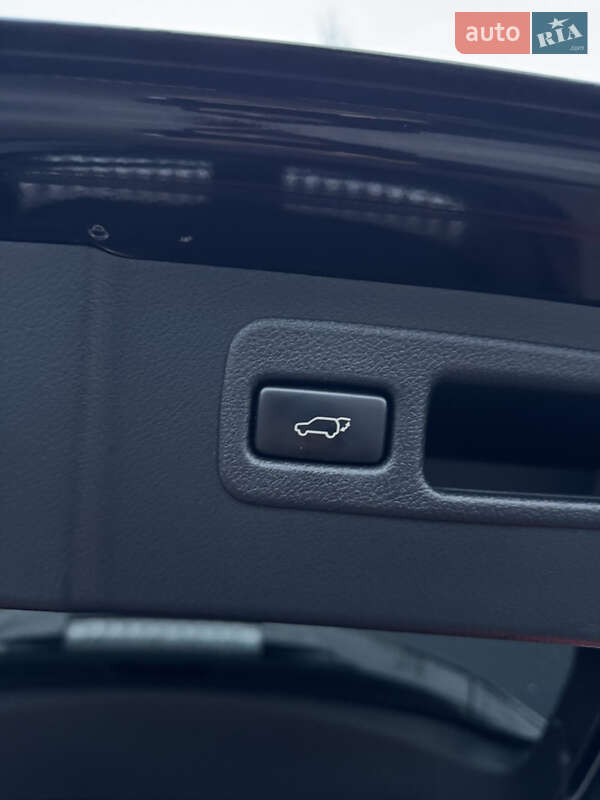 Позашляховик / Кросовер Lexus NX 2015 в Запоріжжі