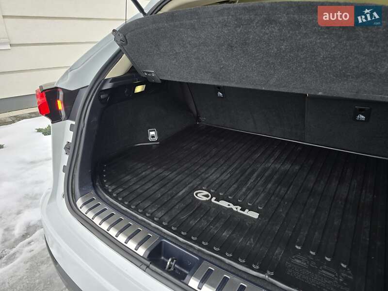 Внедорожник / Кроссовер Lexus NX 2020 в Ивано-Франковске фото 42 Внедорожник / Кроссовер Lexus NX 2020 в Ивано-Франковске