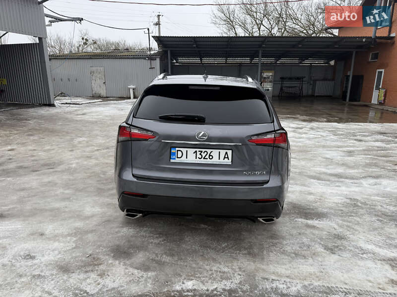 Позашляховик / Кросовер Lexus NX 2015 в Ромнах