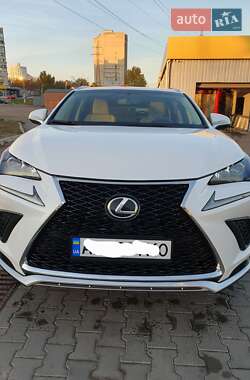 Внедорожник / Кроссовер Lexus NX 2016 в Киеве