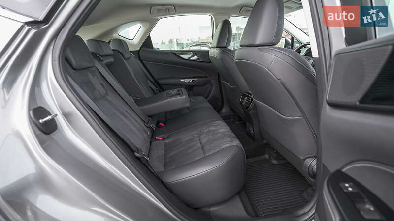 Позашляховик / Кросовер Lexus NX 2023 в Львові