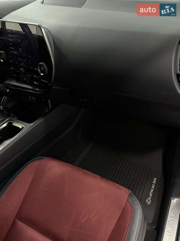 Внедорожник / Кроссовер Lexus NX 2022 в Одессе