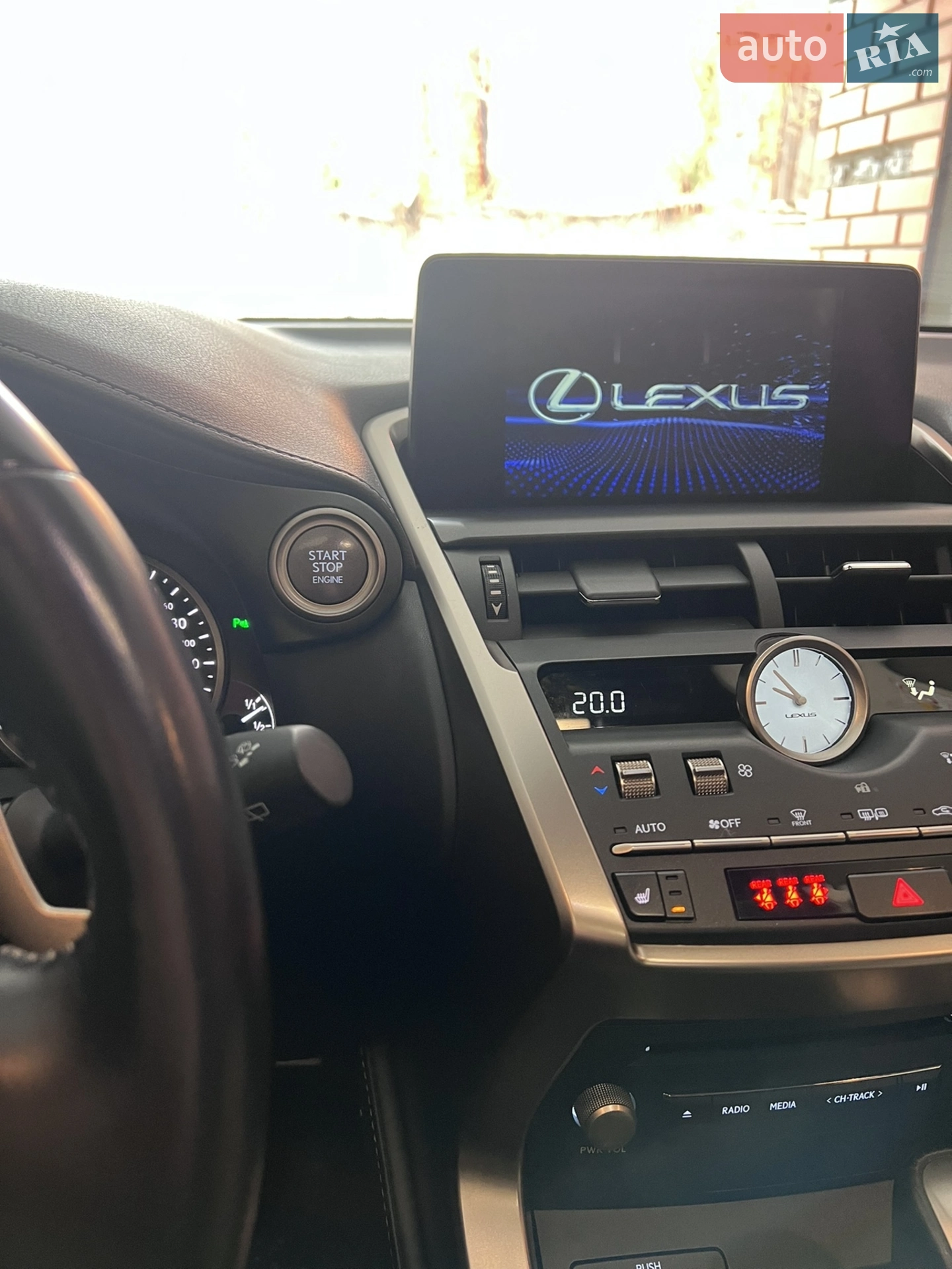 Lexus NX 2021 VIN JTJBERBZ002078693 фото оголошення 14 з 21