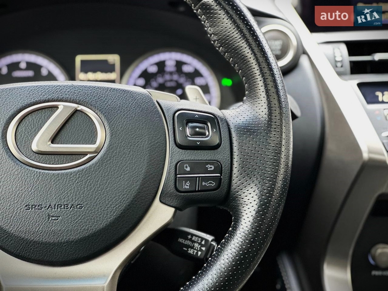 Внедорожник / Кроссовер Lexus NX 2017 в Киеве