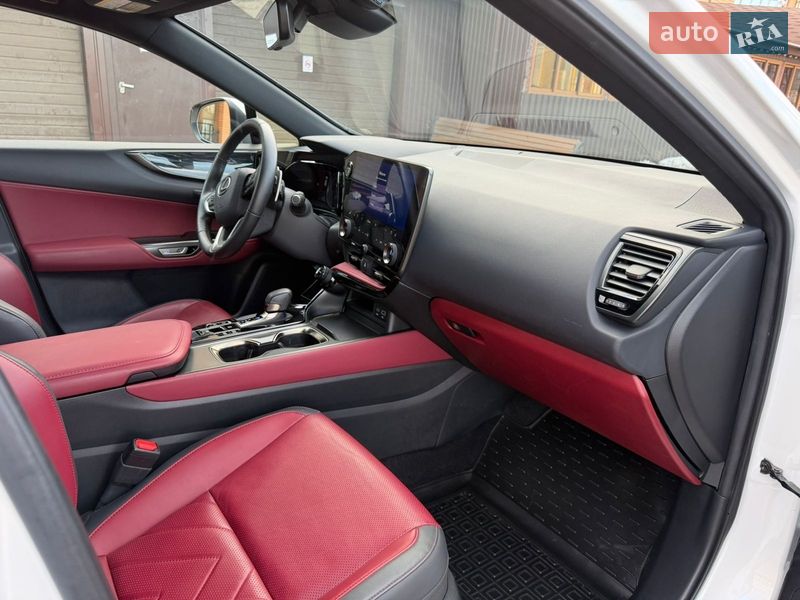 Позашляховик / Кросовер Lexus NX 2024 в Харкові