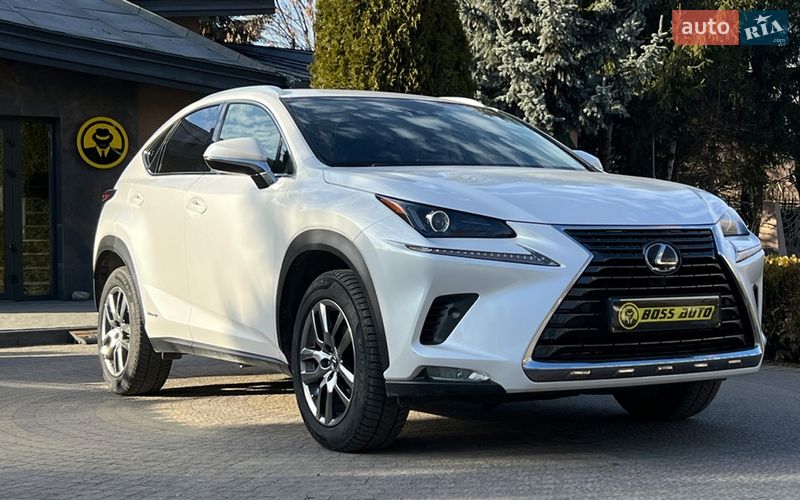 Lexus NX 2019