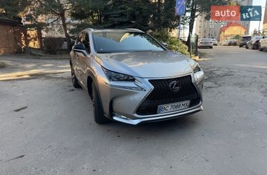 Позашляховик / Кросовер Lexus NX 2016 в Львові