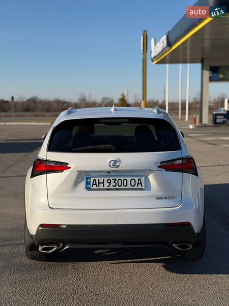 Внедорожник / Кроссовер Lexus NX 2016 в Днепре