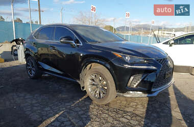 Lexus NX 2021