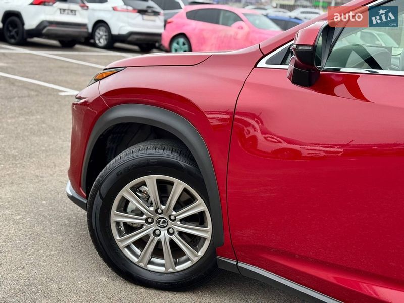 Внедорожник / Кроссовер Lexus NX 2020 в Киеве