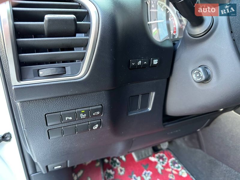 Внедорожник / Кроссовер Lexus NX 2017 в Днепре фото 12 Внедорожник / Кроссовер Lexus NX 2017 в Днепре