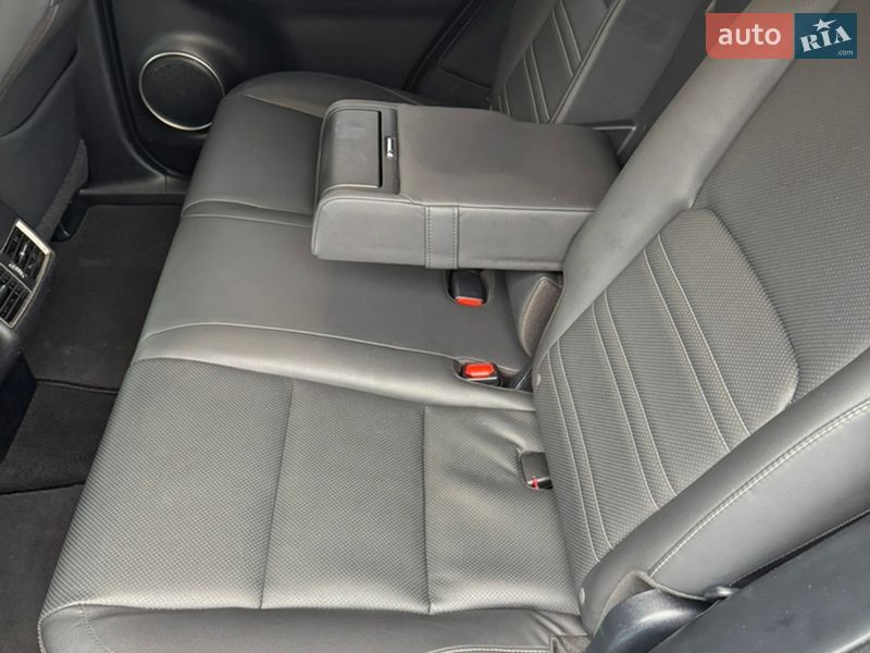 Внедорожник / Кроссовер Lexus NX 2016 в Днепре фото 35 Внедорожник / Кроссовер Lexus NX 2016 в Днепре