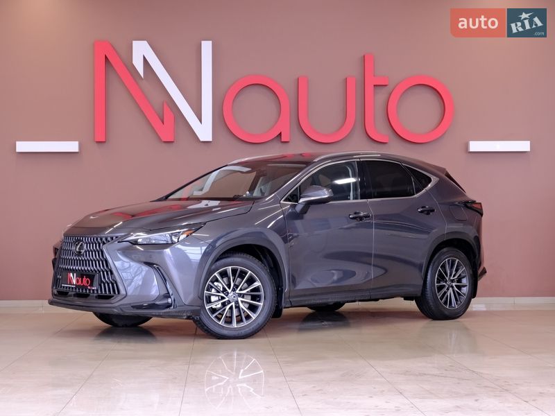 Lexus NX 2023