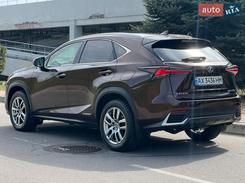 Позашляховик / Кросовер Lexus NX 2019 в Києві
