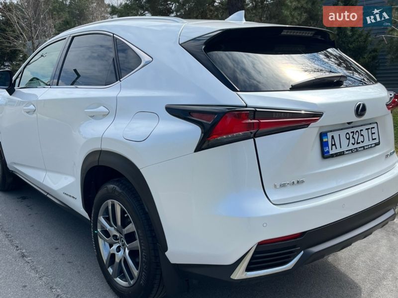 Позашляховик / Кросовер Lexus NX 2020 в Києві