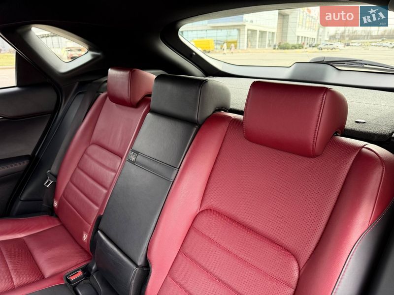 Позашляховик / Кросовер Lexus NX 2015 в Кривому Розі