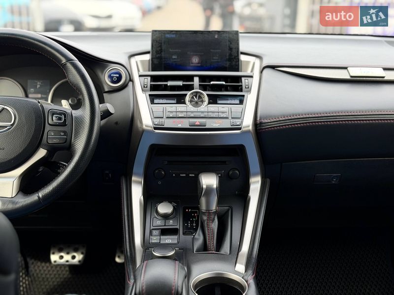 Позашляховик / Кросовер Lexus NX 2015 в Кривому Розі