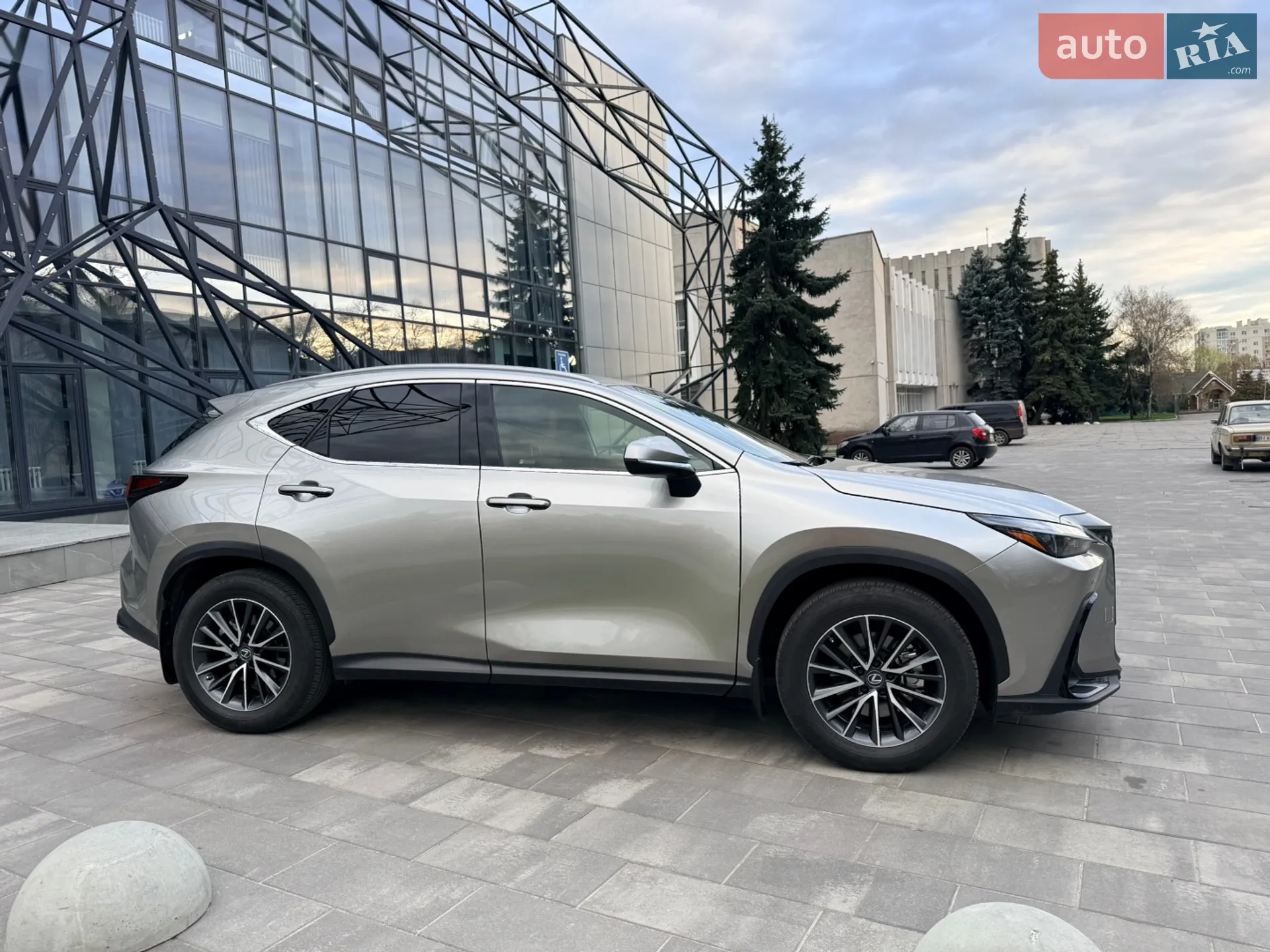 2022 Lexus NX - мініатюра 2