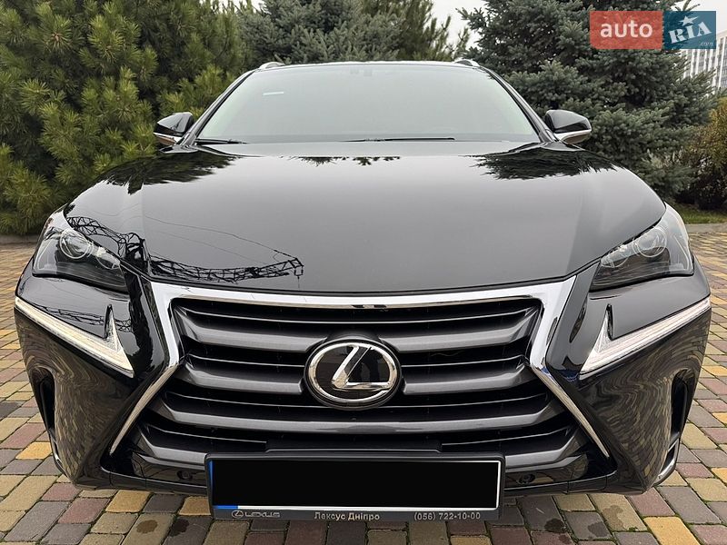 Lexus NX 2016
