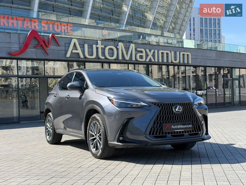 Lexus NX 2022