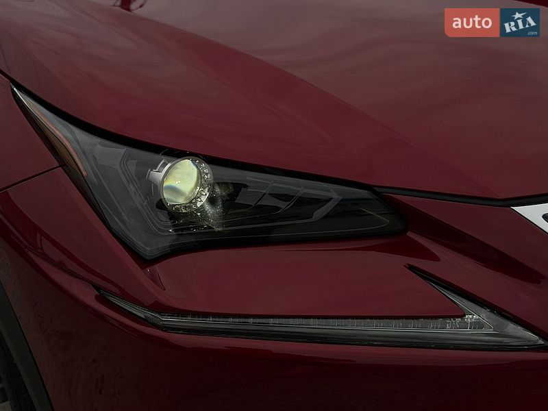 Внедорожник / Кроссовер Lexus NX 2017 в Житомире