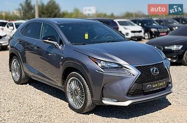 Позашляховик / Кросовер Lexus NX 2015 в Івано-Франківську