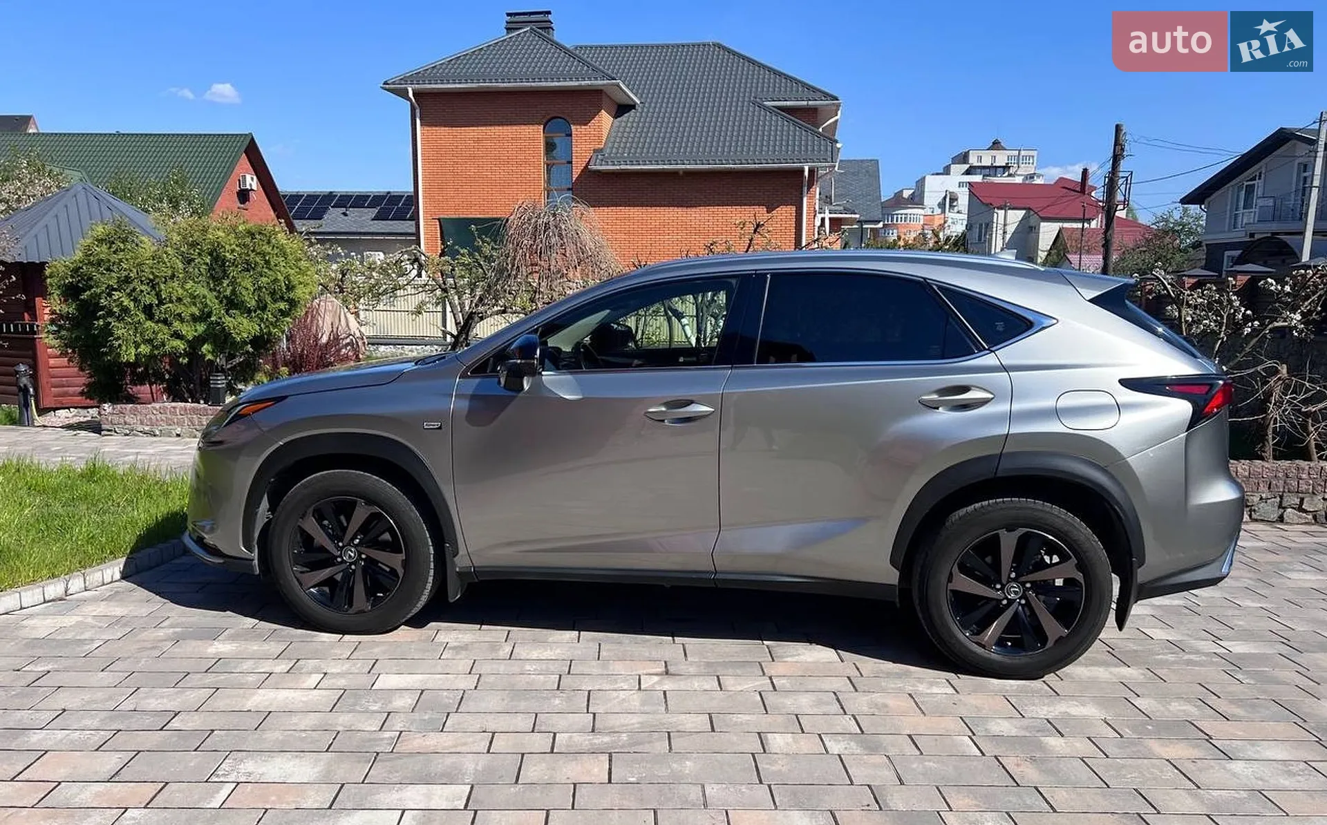 Lexus NX 2021 VIN JTJBERBZ002078693 фото оголошення 5 з 21